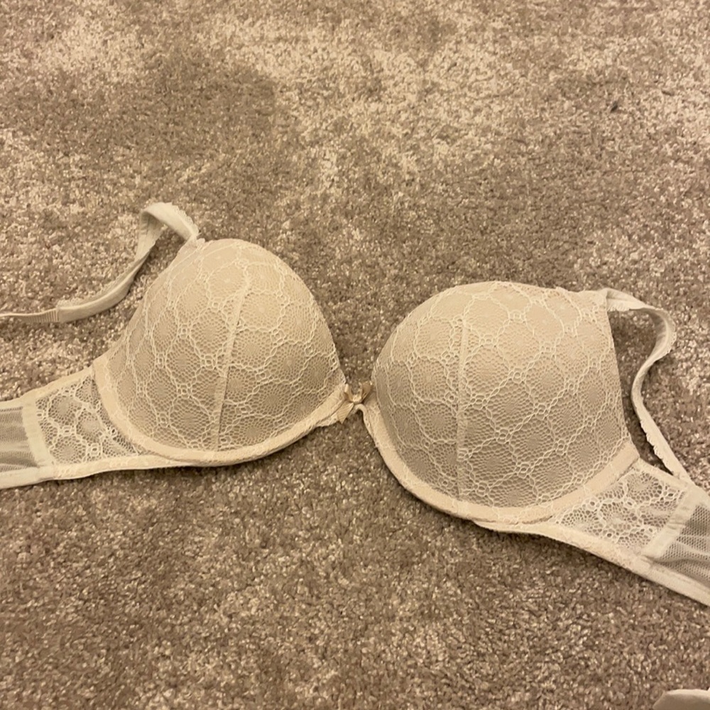 VS Lace push-up 34C